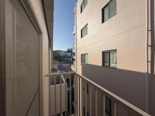 【神奈川県/横浜市港南区港南】上大岡フラワーマンション 第6 バルコニー：洋室約5.5帖側