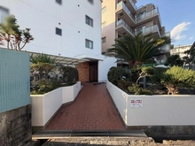 【神奈川県/横浜市港南区港南】上大岡フラワーマンション 第6 アプローチ