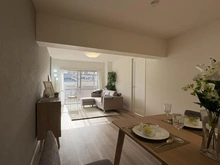 【神奈川県/横浜市戸塚区吉田町】戸塚サニーフラット リビング・ダイニング：※家具・調度品は販売価格に含まれておりません