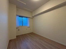 【神奈川県/横浜市保土ケ谷区権太坂】グレーシアテラス東戸塚 洋室：約5.5帖