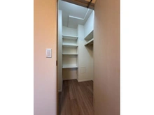 【神奈川県/横浜市保土ケ谷区権太坂】グレーシアテラス東戸塚 収納：洋室約7.5帖