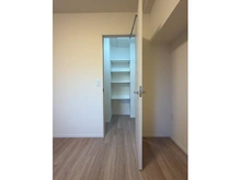 【神奈川県/横浜市保土ケ谷区権太坂】グレーシアテラス東戸塚 収納：洋室約7.5帖