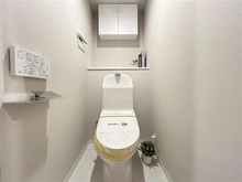 【神奈川県/横浜市戸塚区品濃町】ニューシティ東戸塚クレール丘の街 4号棟 トイレ