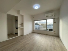 【神奈川県/横浜市保土ケ谷区西久保町】クリオ保土ヶ谷ライフテリア LDK：左　キッチン