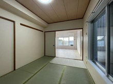 【神奈川県/横浜市保土ケ谷区西久保町】クリオ保土ヶ谷ライフテリア 和室：奥　LDK