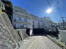 【神奈川県/横浜市保土ケ谷区西久保町】クリオ保土ヶ谷ライフテリア 前面道路