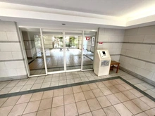 【神奈川県/横浜市戸塚区上矢部町】ラムーナ横浜戸塚パークリッジ エントランス