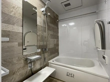 【神奈川県/横浜市戸塚区戸塚町】ベルシャトウ戸塚 壱番館 浴室