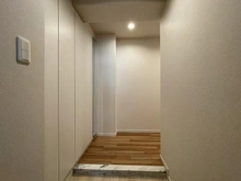 【神奈川県/横浜市戸塚区戸塚町】ベルシャトウ戸塚 壱番館 玄関