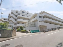 【神奈川県/横浜市戸塚区上矢部町】ベルメゾン東戸塚 外観