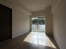 【神奈川県/横浜市戸塚区上矢部町】ベルメゾン東戸塚 リビング・ダイニング