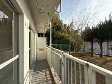 【神奈川県/横浜市戸塚区上矢部町】ベルメゾン東戸塚 バルコニー