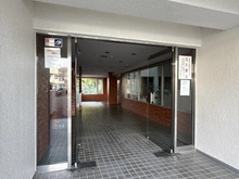 【神奈川県/横浜市戸塚区上矢部町】ベルメゾン東戸塚 エントランス