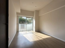 【神奈川県/横浜市戸塚区上矢部町】ベルメゾン東戸塚 リビング・ダイニング