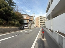 【神奈川県/横浜市戸塚区上矢部町】ベルメゾン東戸塚 前面道路