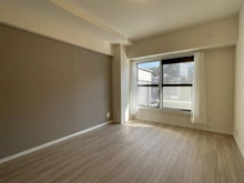 【神奈川県/横浜市保土ケ谷区保土ケ谷町】ライオンズマンション保土ヶ谷第2 洋室：約6.8帖