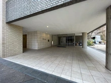 【神奈川県/横浜市戸塚区前田町】グランドメゾン東戸塚 3番館 エントランス