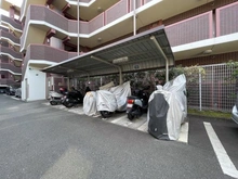 【神奈川県/横浜市戸塚区秋葉町】クオス戸塚レジデンシャルステージ バイク置き場