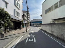 【神奈川県/横浜市戸塚区秋葉町】クオス戸塚レジデンシャルステージ 前面道路