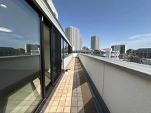 【神奈川県/横浜市戸塚区品濃町】ニューシティ東戸塚南の街 壱号館 バルコニー