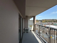 【神奈川県/横浜市泉区岡津町】グレーシアパーク山手台EAST 壱番館 バルコニー