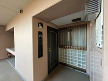 【神奈川県/横浜市泉区岡津町】グレーシアパーク山手台EAST 壱番館 玄関