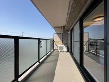 【神奈川県/横浜市港南区東芹が谷】レックス横浜上大岡 バルコニー