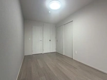 【神奈川県/横浜市戸塚区吉田町】ルネ横浜戸塚 洋室：約7.6帖