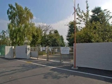 【神奈川県/横浜市戸塚区吉田町】ルネ横浜戸塚 東戸塚小学校（現地より約940m）