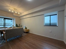 【神奈川県/横浜市戸塚区戸塚町】ヒルズ南戸塚プリメゾン 1号棟 リビング・ダイニング