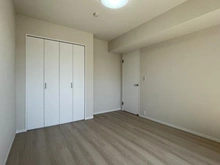 【神奈川県/横浜市戸塚区前田町】東戸塚前田町パーク・ホームズ 洋室：約6.9帖