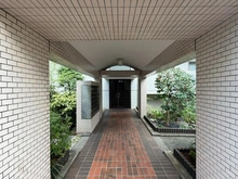 【神奈川県/横浜市戸塚区品濃町】ニューシティ東戸塚パークヒルズ J棟 エントランス