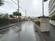 【神奈川県/横浜市戸塚区名瀬町】エミネンス東戸塚 前面道路