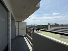 【神奈川県/横浜市戸塚区戸塚町】ヒルズ南戸塚プリメゾン 1号棟 バルコニー