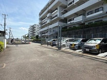 【神奈川県/横浜市戸塚区戸塚町】ヒルズ南戸塚プリメゾン 1号棟 駐車場：※空き状況はお問い合わせください