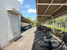 【神奈川県/横浜市戸塚区戸塚町】ヒルズ南戸塚プリメゾン 1号棟 駐輪場：※空き状況はお問い合わせください