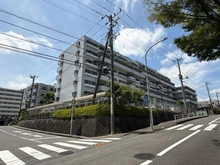 【神奈川県/横浜市戸塚区戸塚町】ヒルズ南戸塚プリメゾン 1号棟 外観