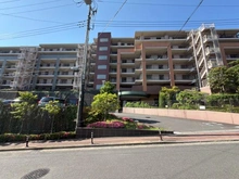 【神奈川県/横浜市泉区岡津町】グレーシアパーク山手台EAST 弐番館 外観