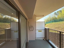【神奈川県/横浜市泉区岡津町】グレーシアパーク山手台EAST 弐番館 バルコニー