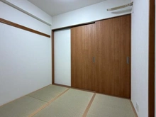 【神奈川県/横浜市泉区岡津町】グレーシアパーク山手台EAST 弐番館 和室：約4.5帖