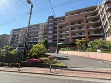 【神奈川県/横浜市泉区岡津町】グレーシアパーク山手台EAST 弐番館 外観