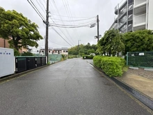 【神奈川県/横浜市戸塚区戸塚町】ベルシャトウ戸塚 弐番館 前面道路