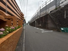 【神奈川県/横浜市保土ケ谷区今井町】ダイアパレス保土ヶ谷 前面道路