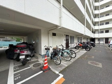 【神奈川県/横浜市戸塚区平戸】パールハイム東戸塚 駐輪場：バイク置場