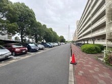 【神奈川県/横浜市南区六ツ川】横浜パークタウン D棟 駐車場