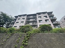 【神奈川県/横浜市保土ケ谷区藤塚町】保土ケ谷グリーンタウン I棟 外観