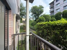 【神奈川県/横浜市保土ケ谷区藤塚町】保土ケ谷グリーンタウン I棟 バルコニー：洋室約5.6帖側