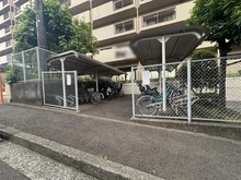【神奈川県/横浜市戸塚区平戸町】コスモ東戸塚グランパルク A棟 駐輪場