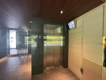 【神奈川県/横浜市戸塚区吉田町】ヴェレーナ戸塚グランガーデン 共用部：エレベーター