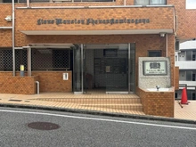 【神奈川県/横浜市港南区上永谷】ライオンズマンション湘南上永谷 エントランス